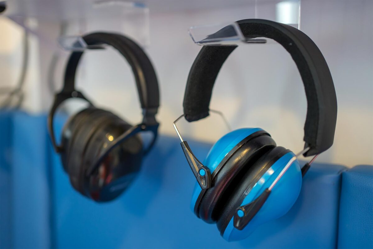 NoiseCancelling Headphones for Students with Autism Spectrum Disorder (ASD) OrbRom Center